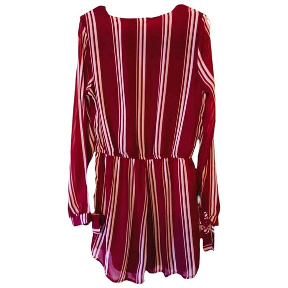 RUE 21 Burgundy White Striped Split Sheer Sleeves Romper Lined Shorts Size Med - Picture 4 of 7